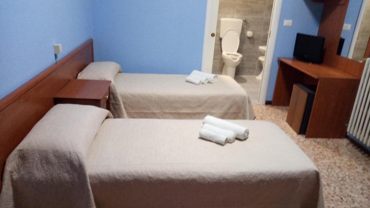Hotel Primarosa Salsomaggiore Terme Εξωτερικό φωτογραφία